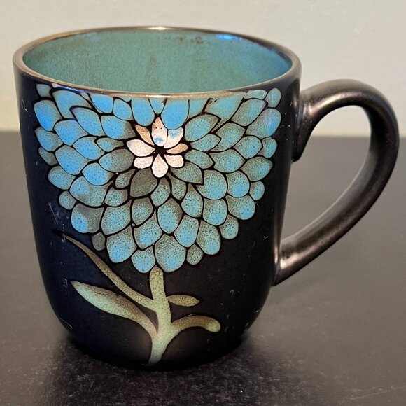 Gibson Home Designs GARDENIA CAFE Stoneware Mug ~ Turquoise Flower - Picture 4 of 8
